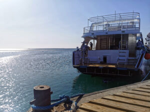 Der April beginnt sonnig am Roten Meer