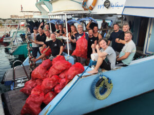 Erfolgreicher Clean Up Dive vor Hurghada